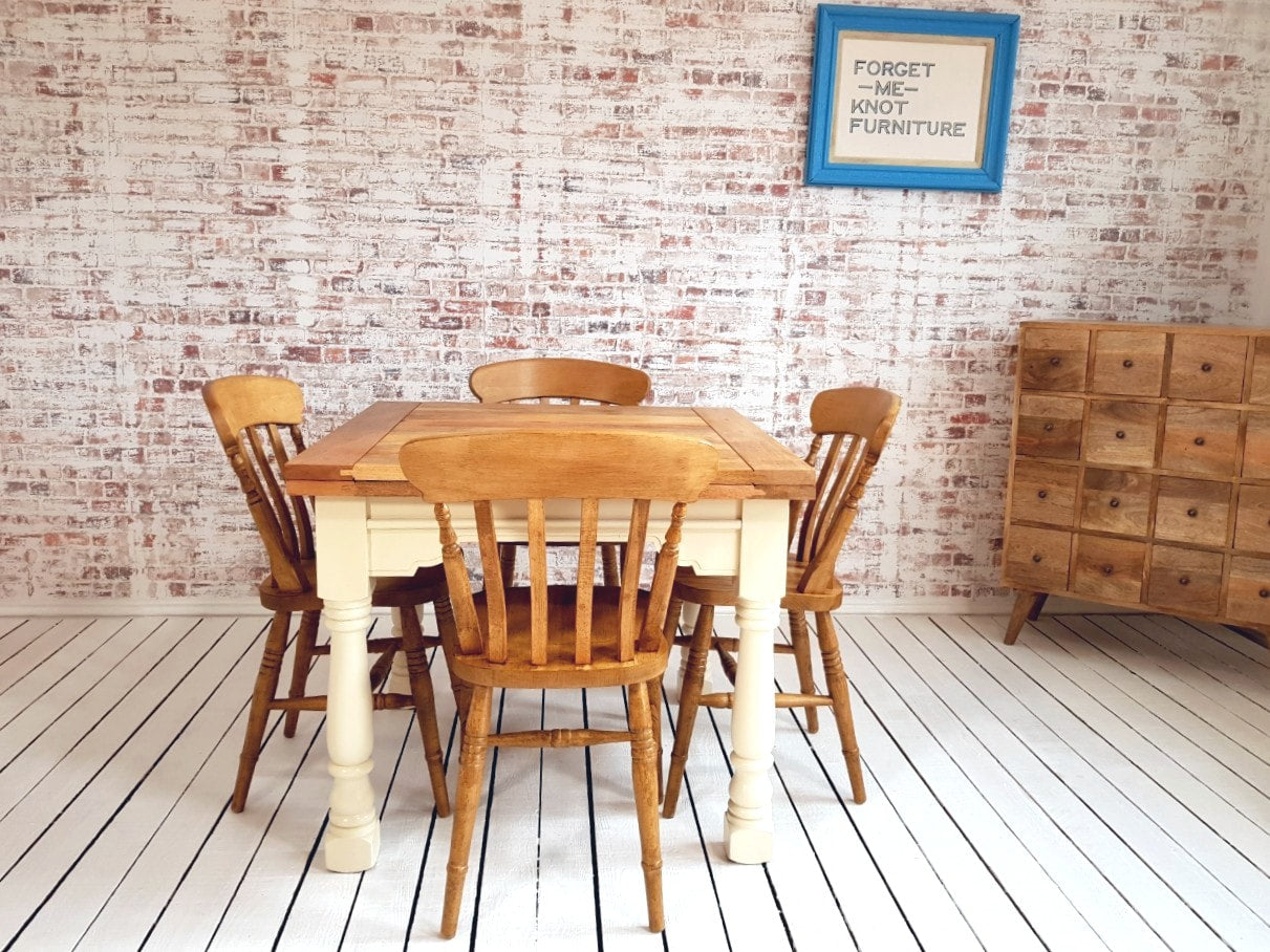 Extending Rustic Farmhouse Dining Table Set - Space Saving, Extendable