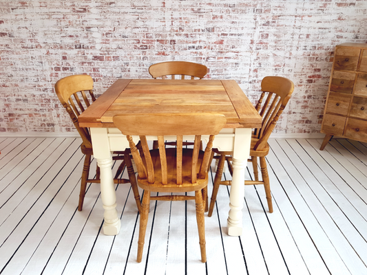 Extending Rustic Farmhouse Dining Table Set - Space Saving, Extendable