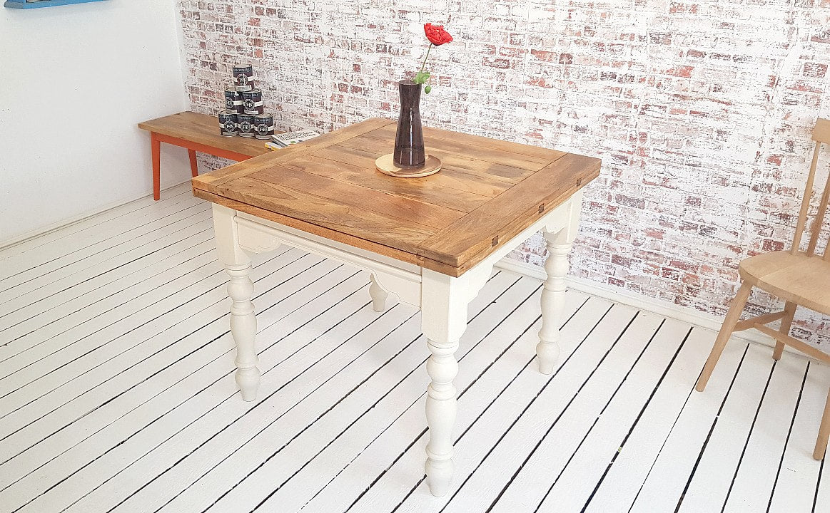 Extending Rustic Farmhouse Traditional Turned Leg Dining Kitchen Table Solid Hardwood - Painted Finish