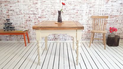 Extending Rustic Farmhouse Traditional Turned Leg Dining Kitchen Table Solid Hardwood - Painted Finish