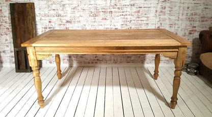 Large Rustic Extending Kitchen Dining Table Set with Turned Legs & Painted Chairs